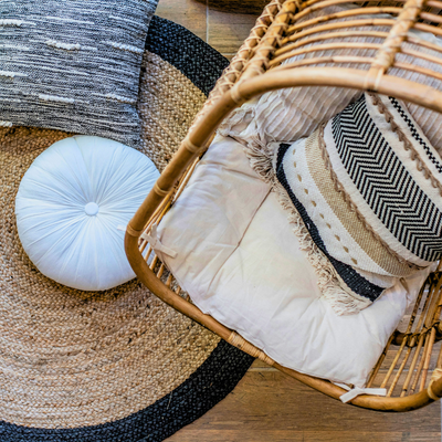 Space-specific cushioning and seat cushion utilization guide